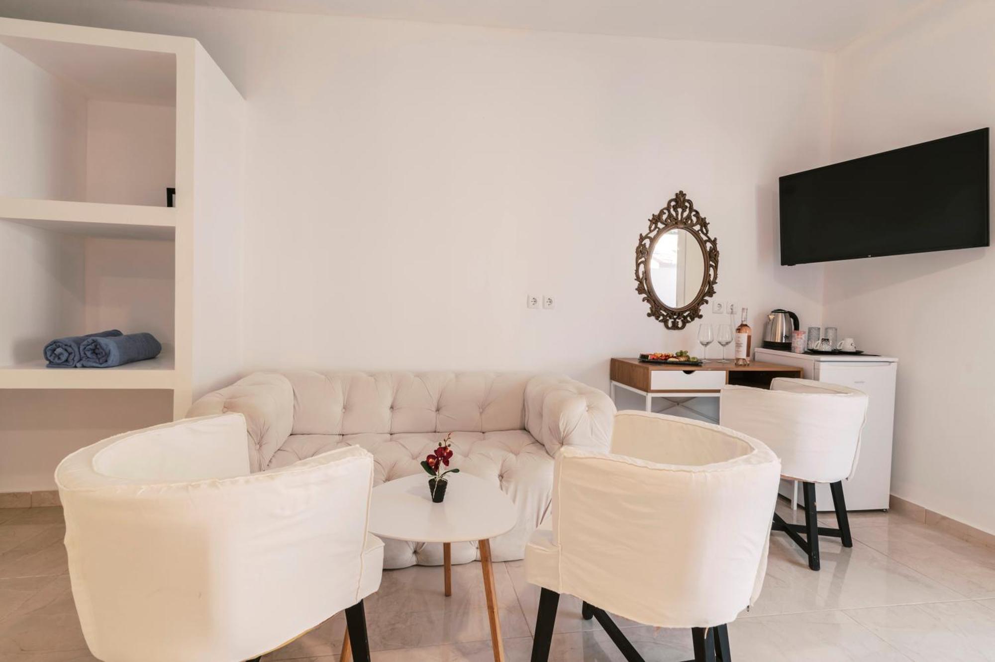 Bamboo Suites Hotel Jaliszósz Kültér fotó