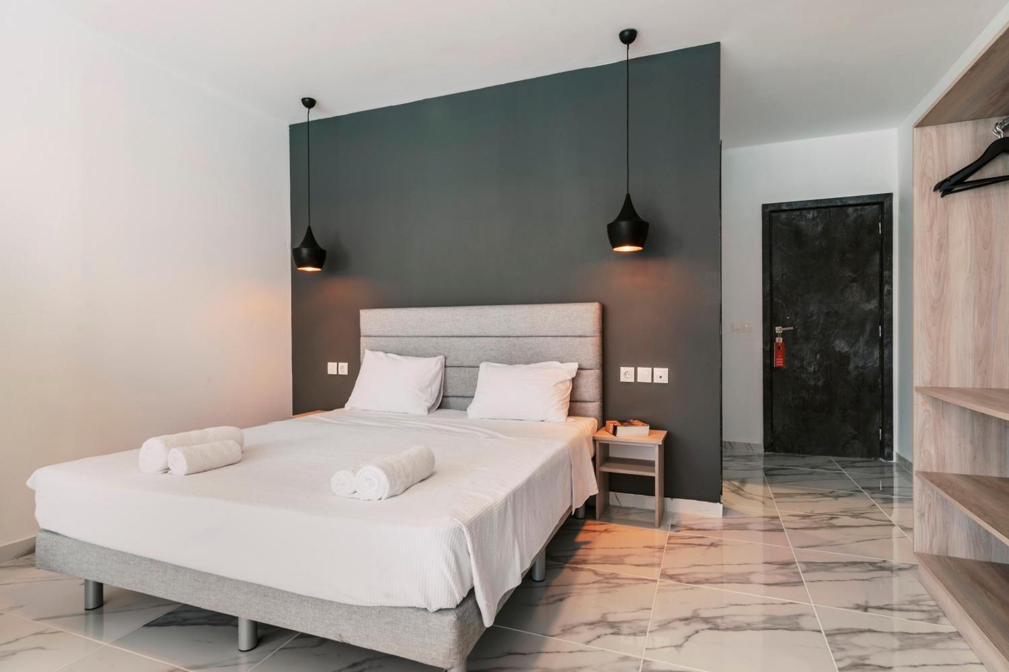 Bamboo Suites Hotel Jaliszósz Kültér fotó
