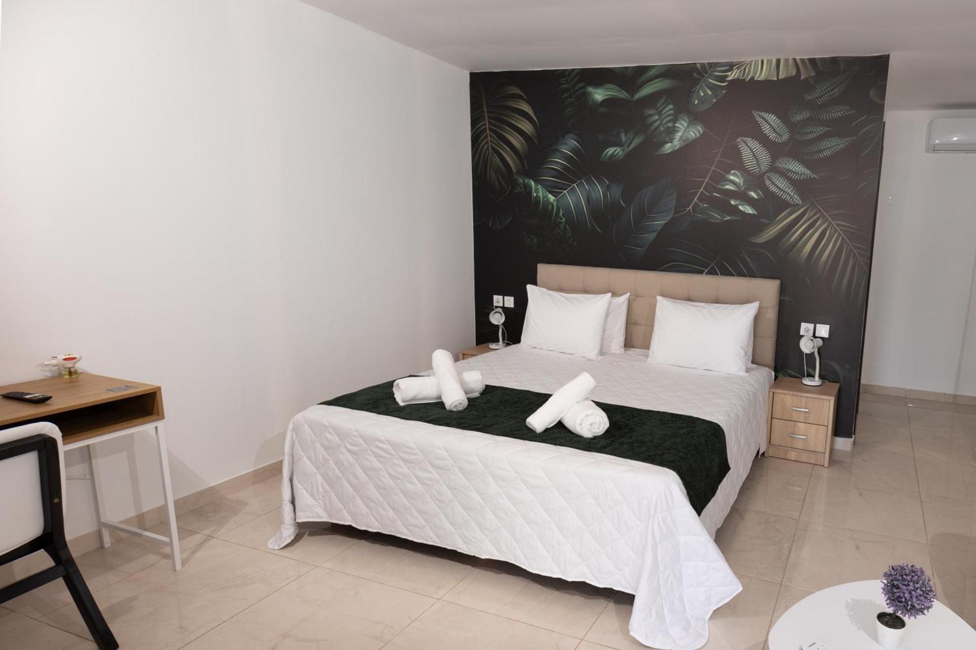 Bamboo Suites Hotel Jaliszósz Kültér fotó